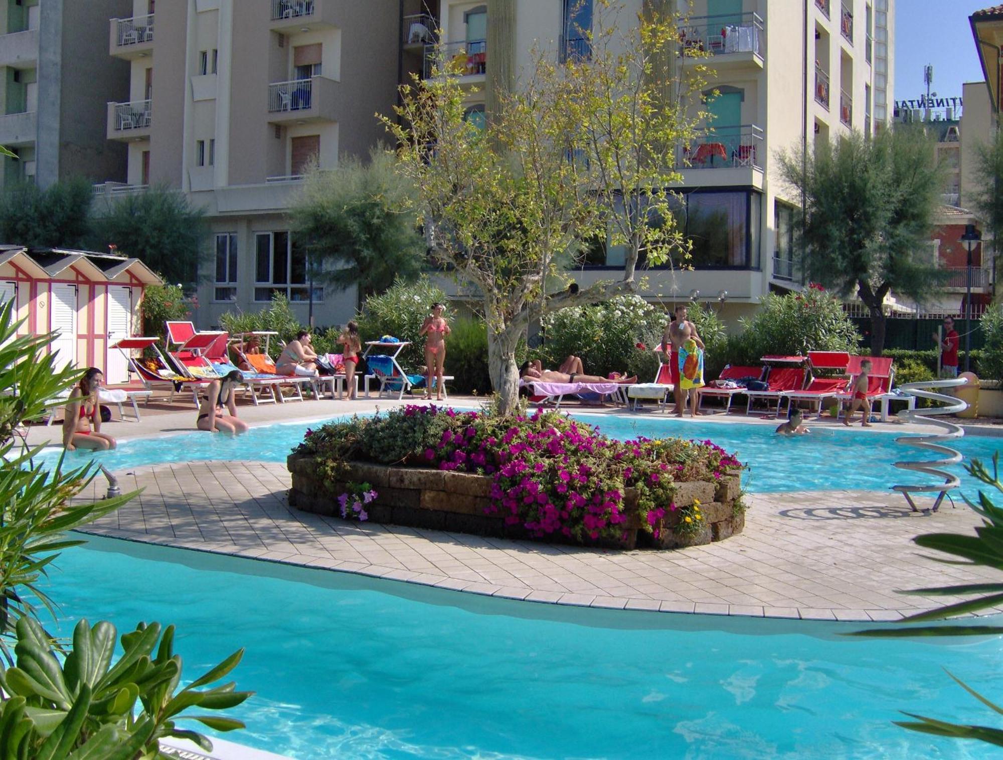 Hotel Nord Est Gabicce Mare Extérieur photo