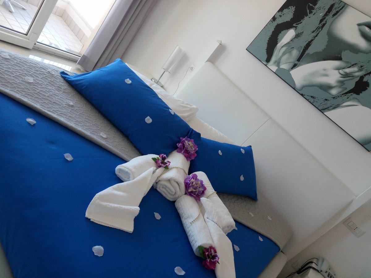 Hotel Nord Est Gabicce Mare Extérieur photo